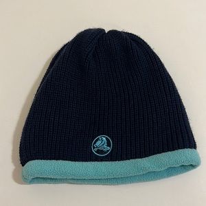 Crocs hat for boy /girl. New without tag ,never worn. size 5-7 years